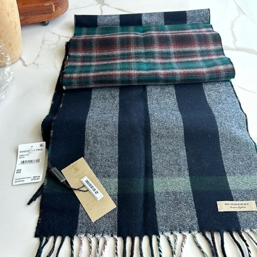 Burberry Plaid Check Wool Scart
